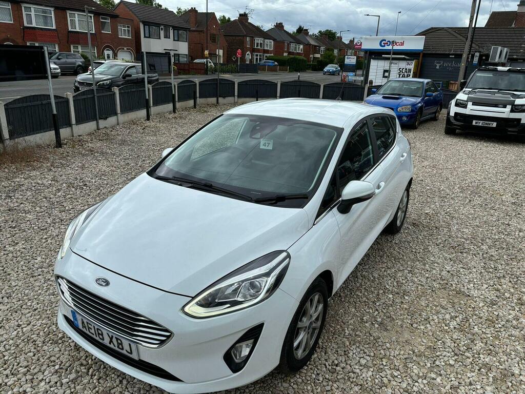 Ford Fiesta Hatchback 1.0T Ecoboost Zetec Euro 6 Ss 20 AE18XBJ White #5