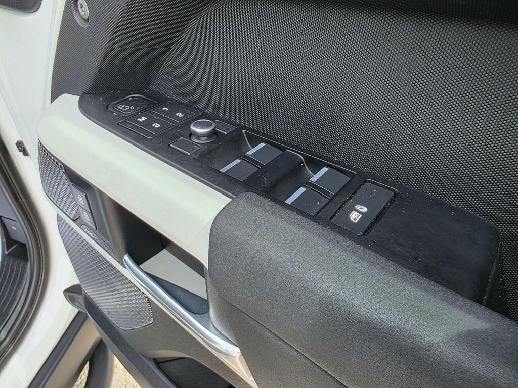 Land Rover Defender 110 Soft Top Green #47