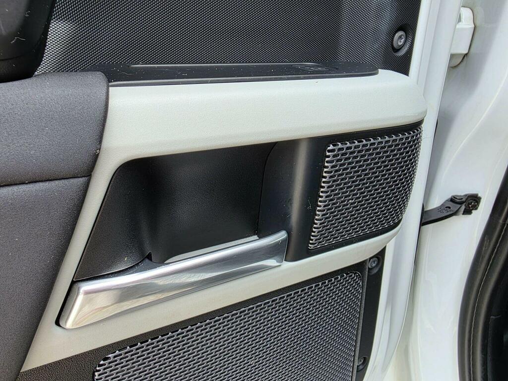 Land Rover Defender 110 Soft Top Green #71