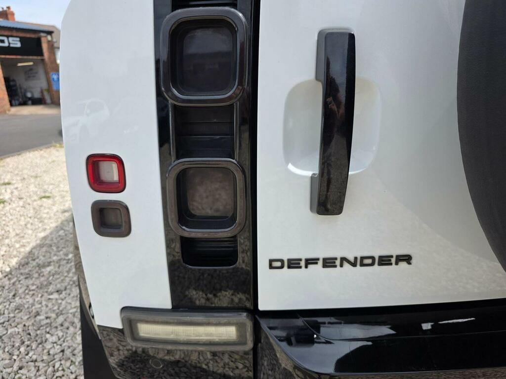 Land Rover Defender 110 Soft Top Green #24