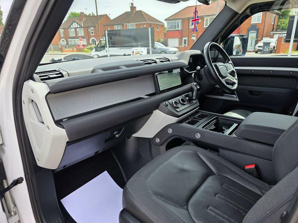 Land Rover Defender 110 Soft Top Green #78