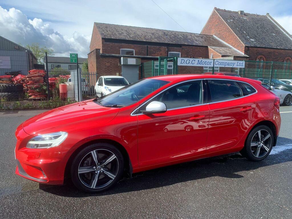 Volvo V40 1.5 T2 R-design Euro 6 S S Red #3