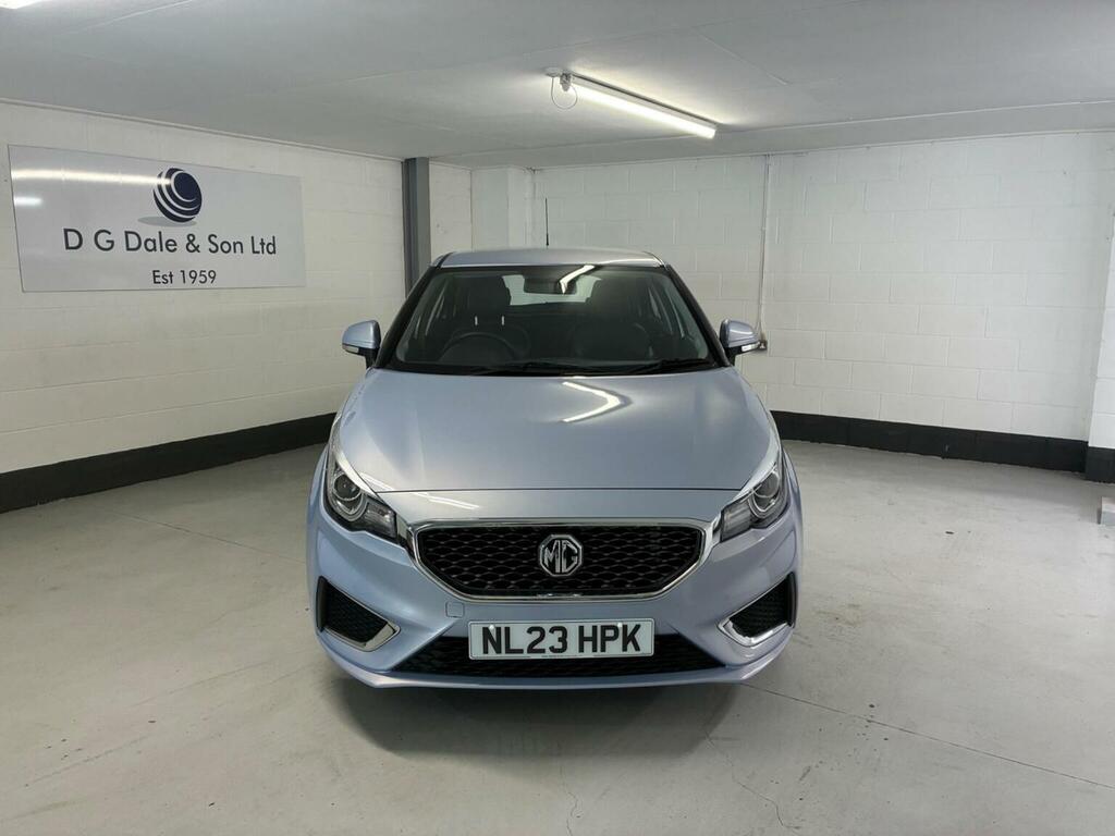 MG MG3 Hatchback 1.5 Vti-tech Exclusive Nav Euro 6 Ss NL23HPK Silver #2
