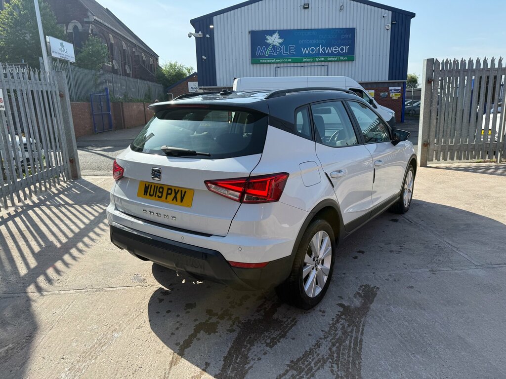 Seat Arona 1.0 Tsi Gpf Se Technology Suv Dsg Euro WU19PXV White #2