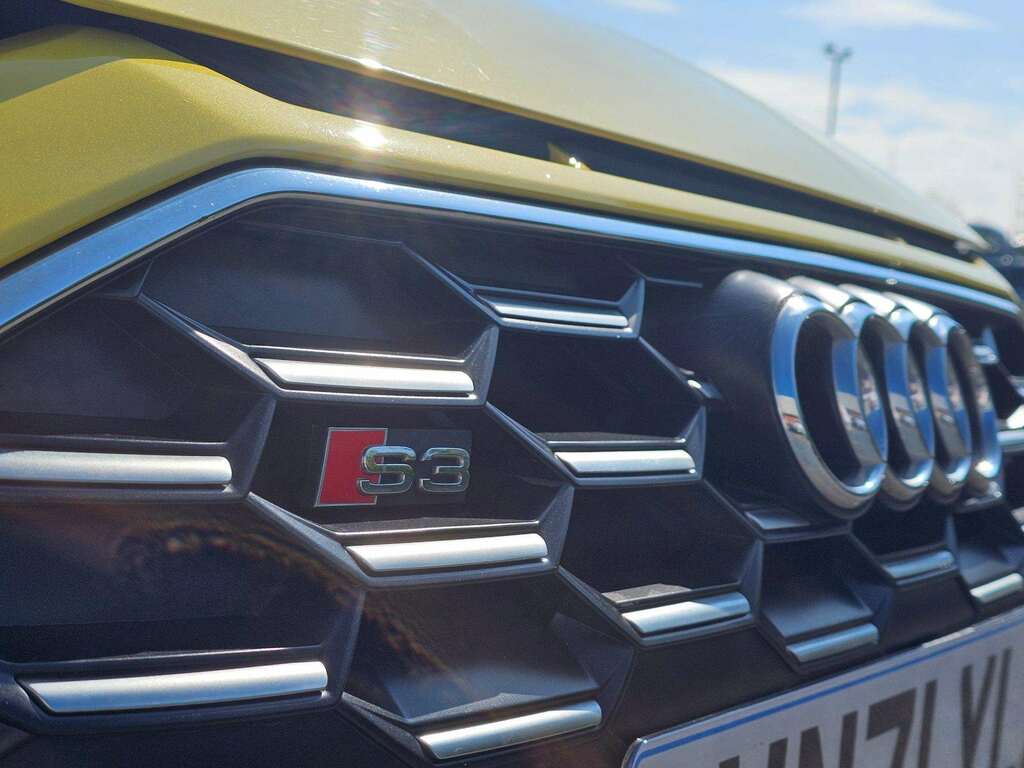 Audi A3 Tfsi Quattro S-a WN71YLZ Yellow #3