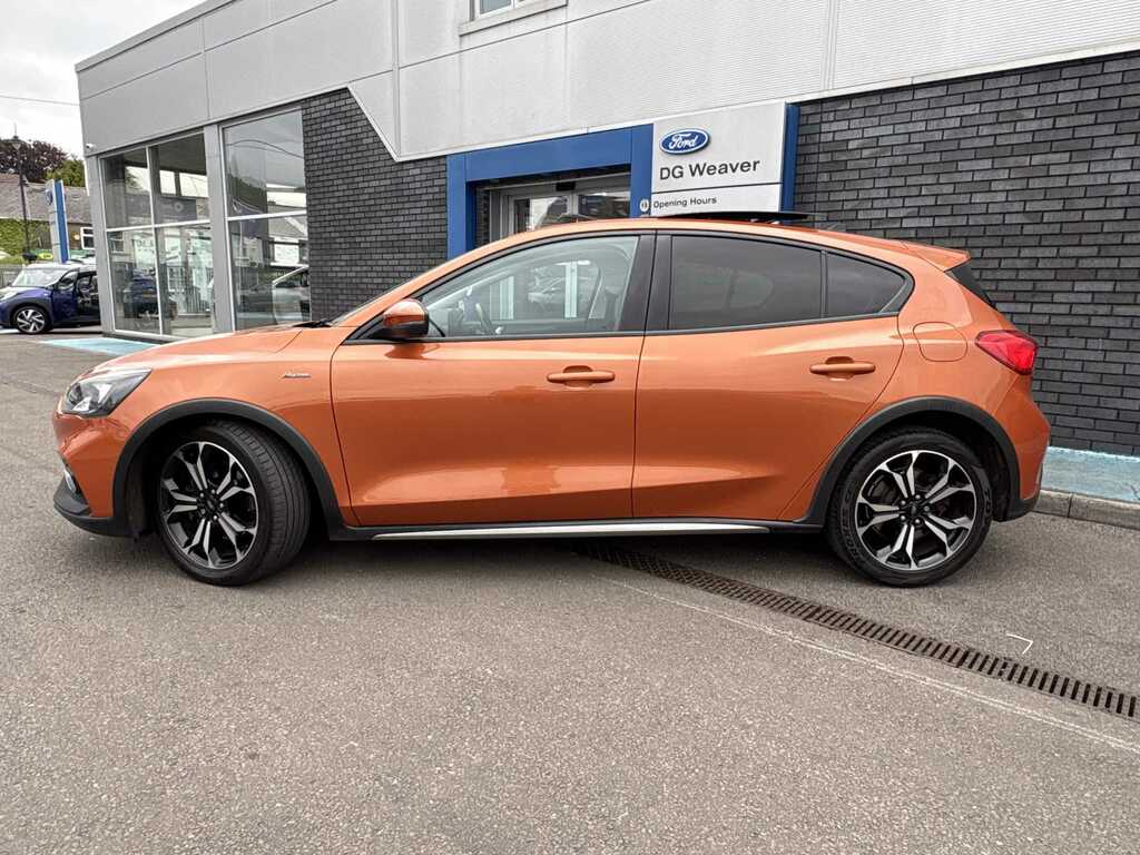 Ford Focus Active X FA19BHP Orange #3