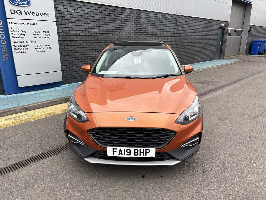 Ford Focus Active X FA19BHP Orange #2