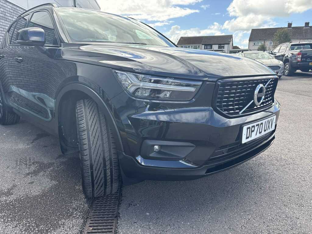 Volvo XC40 R-design Pro B4 Mhev DP70UXV Black #6