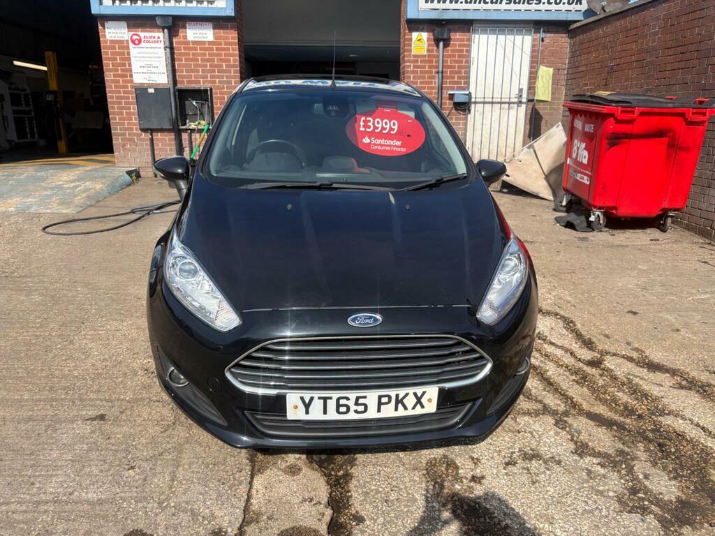 Ford Fiesta 1.5 Tdci Econetic Titanium Euro 6 S S YT65PKX Black #2