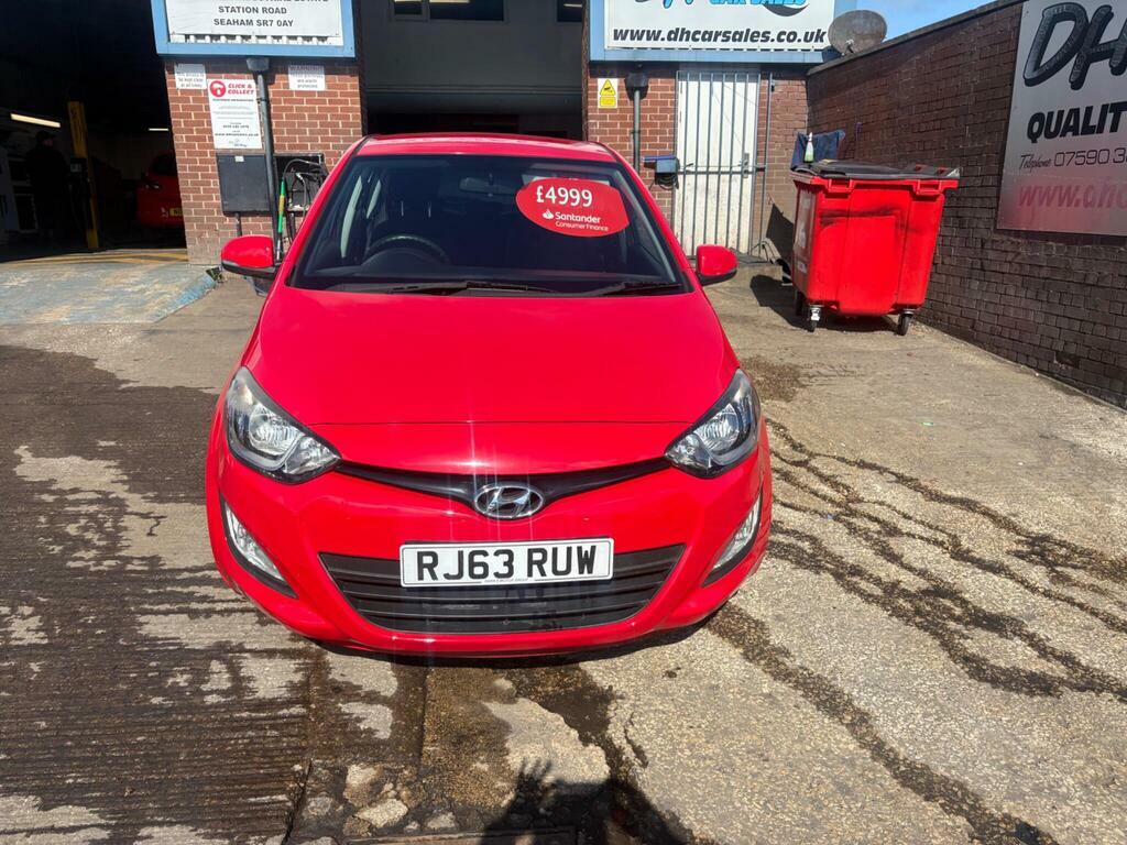 Hyundai I20 1.1 Crdi Active Euro 5 Red