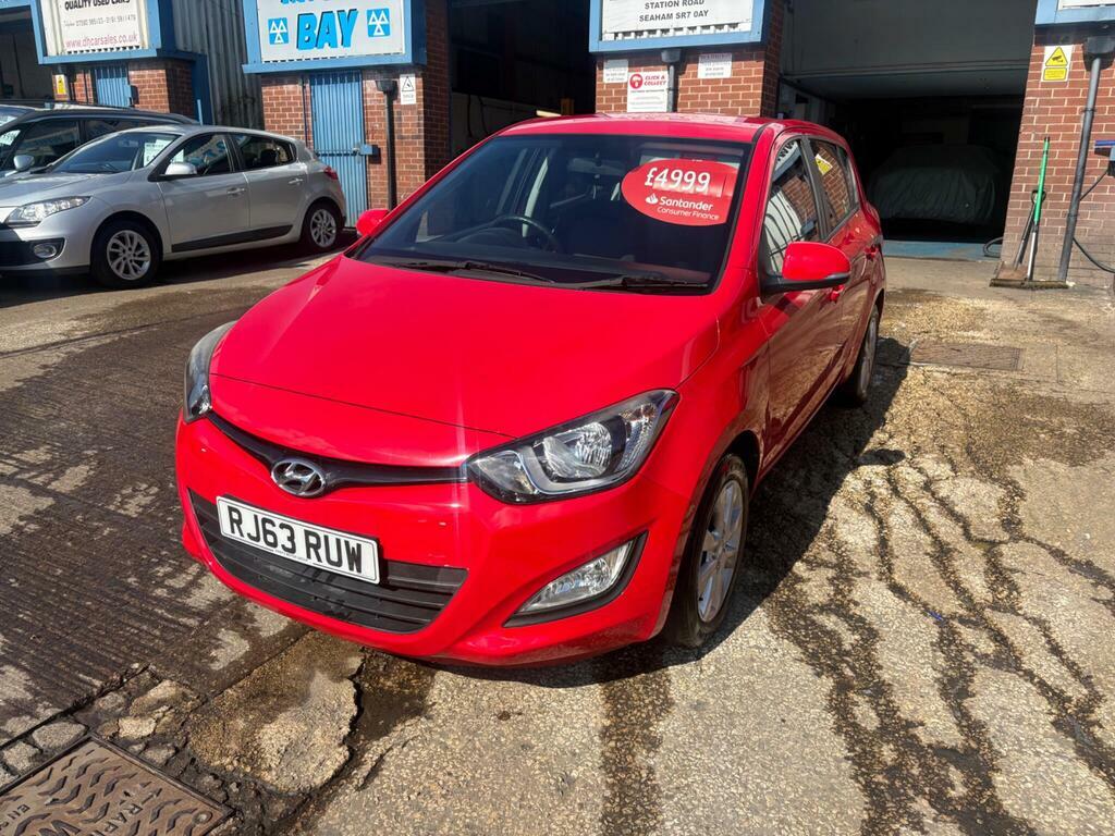 Hyundai I20 1.1 Crdi Active Euro 5 Red #2