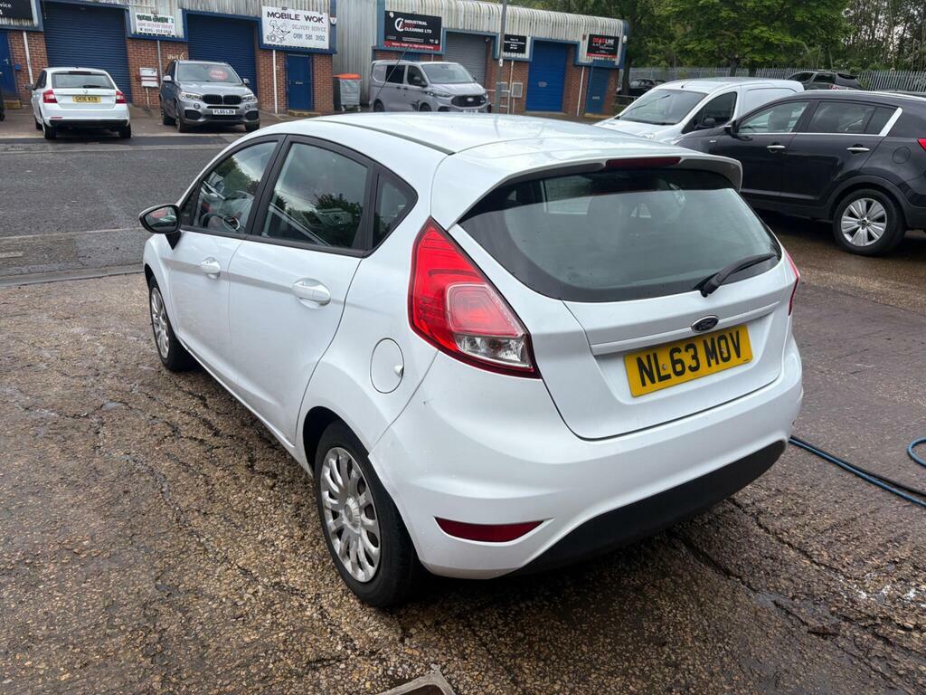 Ford Fiesta 1.5 Tdci Style Euro 5 NL63MOV White #4