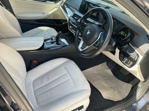 BMW 5 Series 2.0 520D Se YS17OXR Blue #4