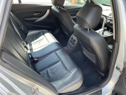 BMW 3 Series 2.0 320D Se VX65KDF Silver #6