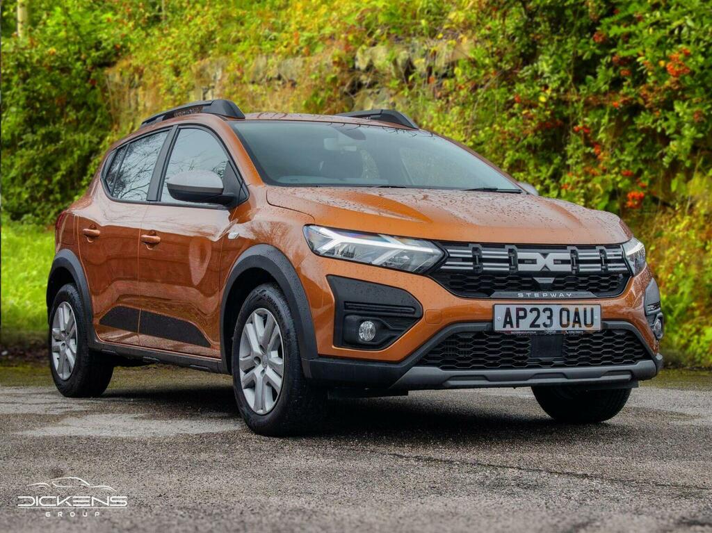 Dacia Sandero Stepway Hatchback 1.0 Tce Expression Euro 6 Ss 202 Orange