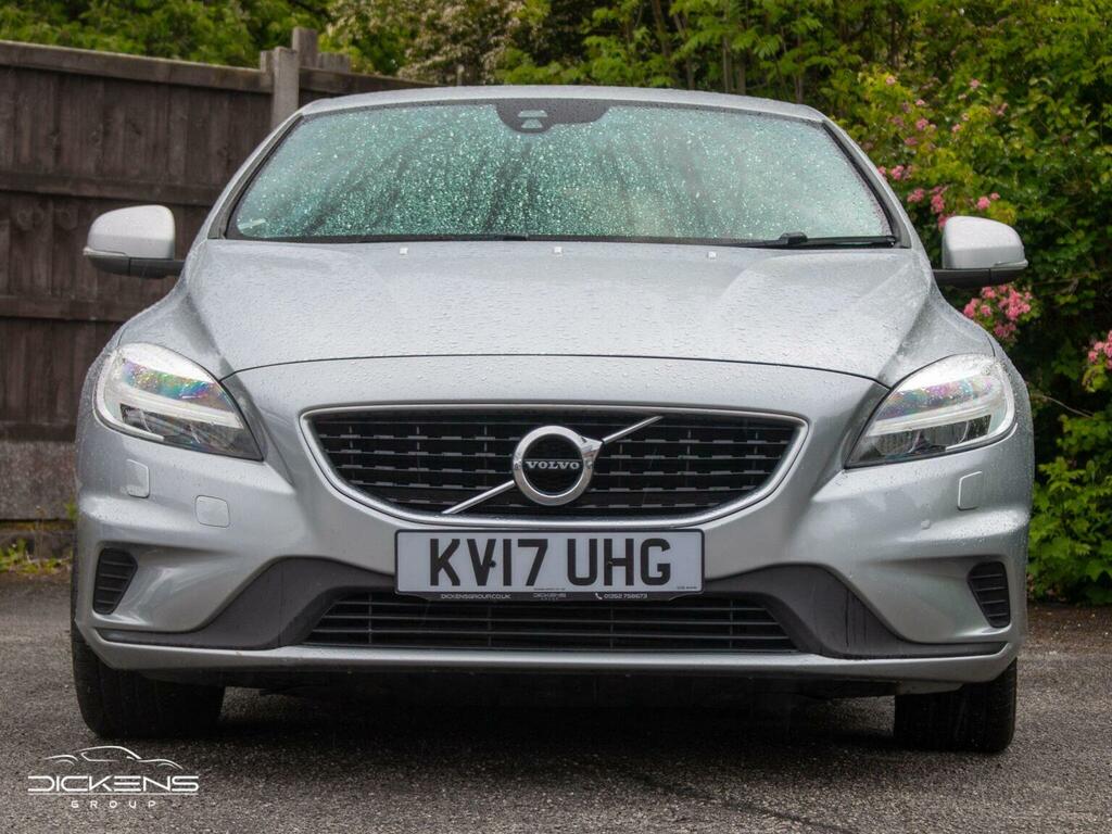 Volvo V40 Hatchback 2.0 D3 R-design Nav Plus Euro 6 Ss KV17UHG Silver #2