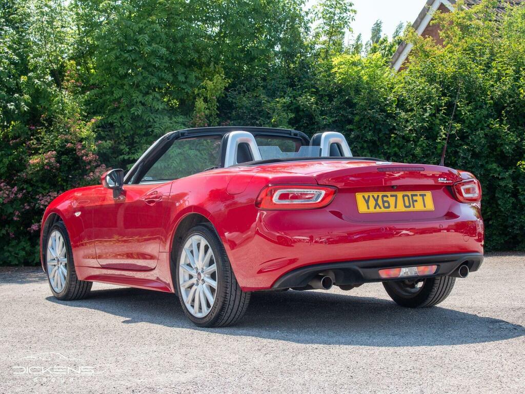 Fiat 124 Spider Convertible 1.4 Multiair Lusso Euro 6 201667 Red #4
