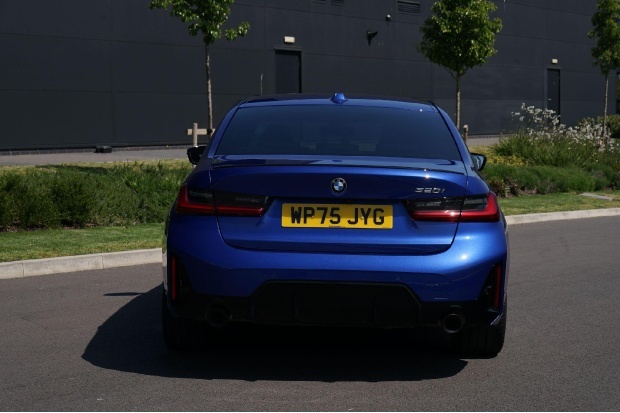 BMW 3 Series 320I M Sport Euro 6 WP75JYG Blue #4