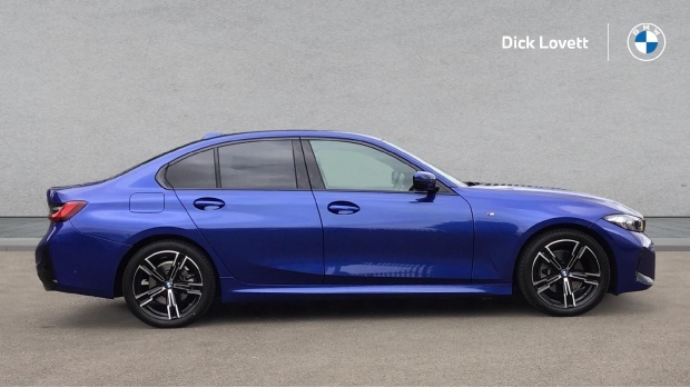 BMW 3 Series 320I M Sport Euro 6 RF25XKT Blue #3