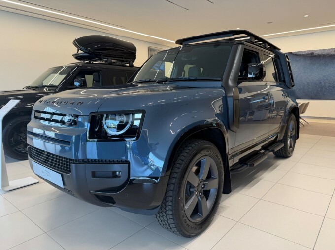 Land Rover Defender 110 D250 Mhev X-dynamic Se Euro 6 Blue #2