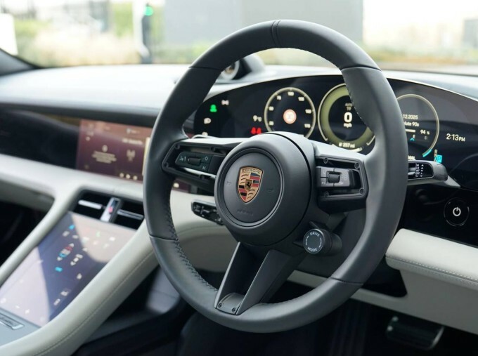Porsche Taycan Performance Plus 105Kwh Black Edition Rwd 11Kw Ch CF75MVM Black #4