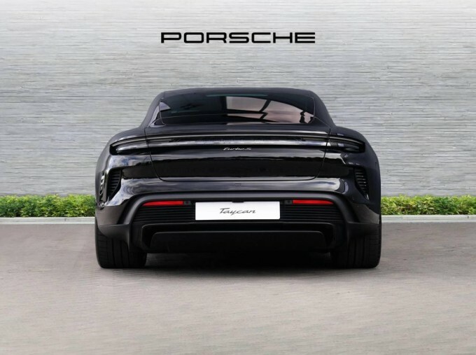 Porsche Taycan Performance Plus 105Kwh Turbo S Cross Turismo 11K Black #6
