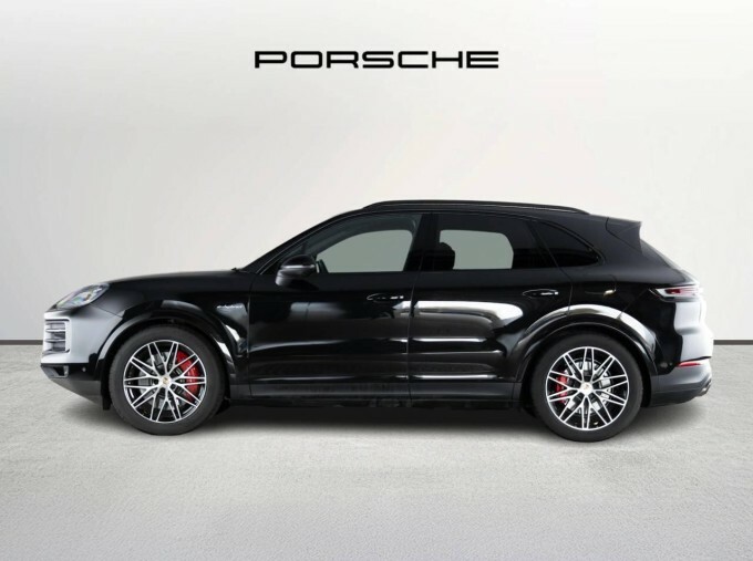 Porsche Cayenne V6 E-hybrid 25.9Kwh S Tiptronics Euro 6 WM75FKE Black #2