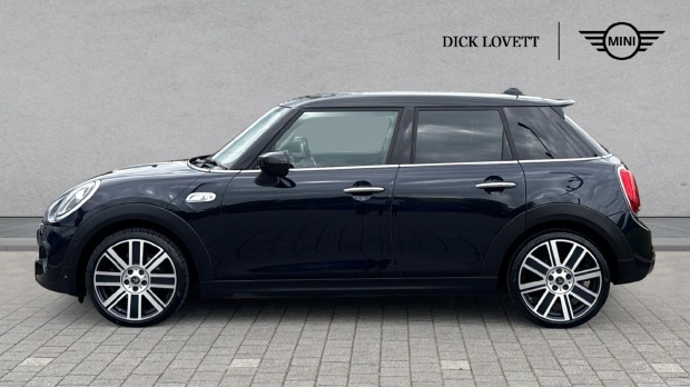Mini Hatch Cooper S Exclusive Euro 6 DX20NMM Black #3