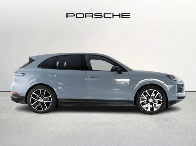 Porsche Cayenne V6 E-hybrid 25.9Kwh Tiptronics Euro 6 RK73AXM Grey #2