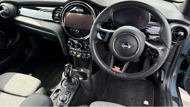 Mini Electric Cooper Se 32.6Kwh Multitone Edition SN23KLR Green #4