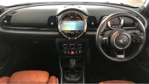 Mini Clubman Cooper Exclusive Steptronic Euro 6 WN72YAX Black #4