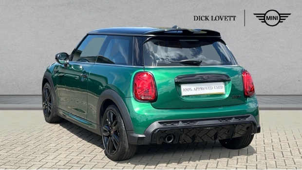 Mini Hatch Cooper Sport Steptronic Euro 6 LV22JUU Green #2