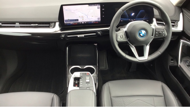 BMW iX1 30 66.5Kwh Xline Xdrive 11Kw Charger BX24WHG White #4