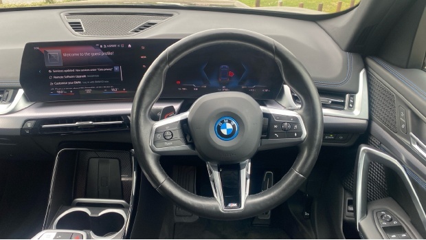 BMW iX1 30 66.5Kwh M Sport Xdrive 11Kw Charger EA73WXC Blue #5