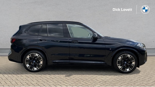 BMW iX3 80Kwh M Sport Pro VF22FYW Black #3
