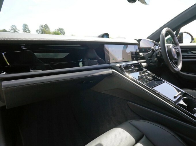 Porsche Panamera Panamera Limousine Green #5