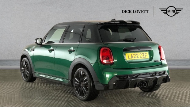 Mini Hatch Cooper S Sport Steptronic Euro 6 LA22CZF Green #2