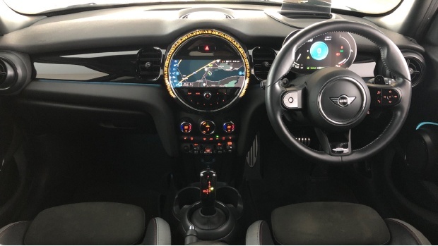 Mini Hatch Cooper S Sport Steptronic Euro 6 LA22CZF Green #4
