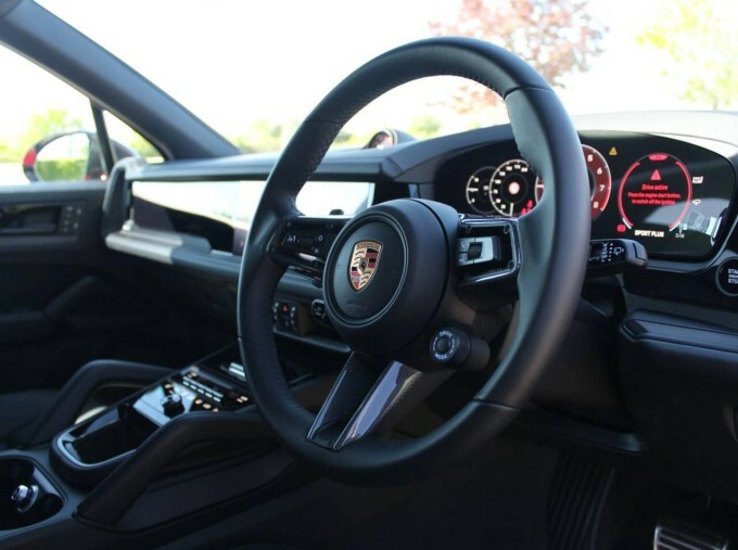 Porsche Cayenne V6 E-hybrid 25.9Kwh S Black Edition Tiptronics Eur Red #4