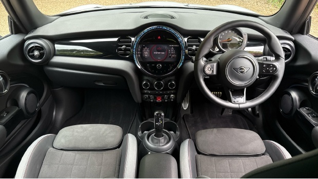 Mini Hatch Cooper Sport Steptronic Euro 6 OV22XVB White #4