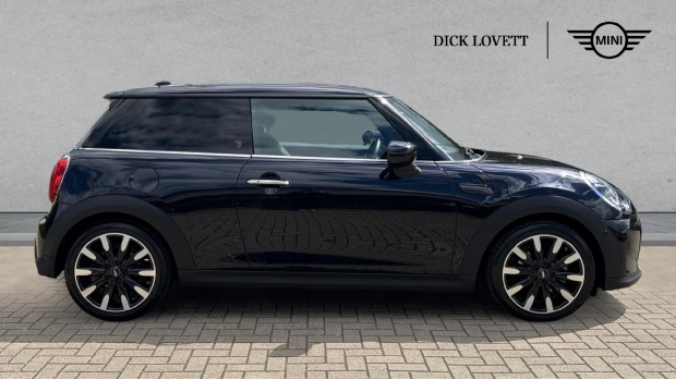 Mini Hatch Cooper Exclusive Steptronic Euro 6 BM23NVB Black #3