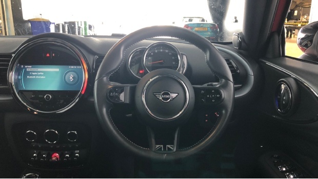 Mini Clubman Cooper Exclusive Steptronic Euro 6 WM72NZC Red #5