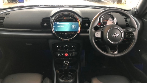 Mini Clubman Cooper Exclusive Steptronic Euro 6 WM72NZC Red #4