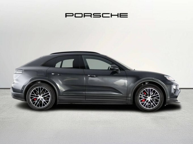 Porsche Macan 100Kwh 4S WX25ZRR Grey #3