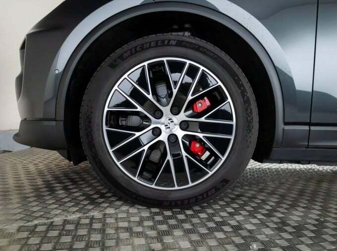 Porsche Macan 100Kwh 4S WX25ZRR Grey #6