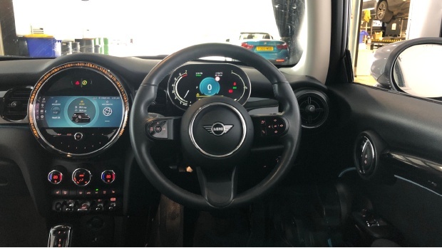 Mini Hatch Cooper Classic Steptronic Euro 6 SC23KHU Silver #5