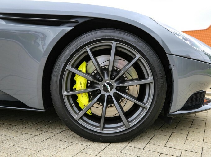 Aston Martin DB11 V12 Biturbo Amr Euro 6 Grey #4