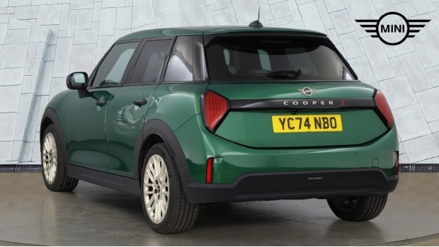 Mini Hatch 2.0S Exclusive Steptronic Euro 6 YC74NBO Green #2