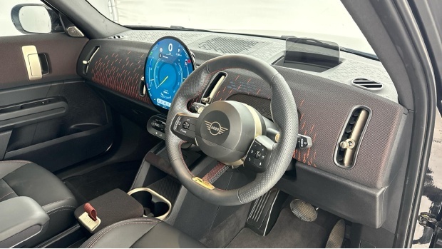 Mini Countryman 2.0S Mhev Sport Dct All4 Euro 6 YE75WZW Black #6