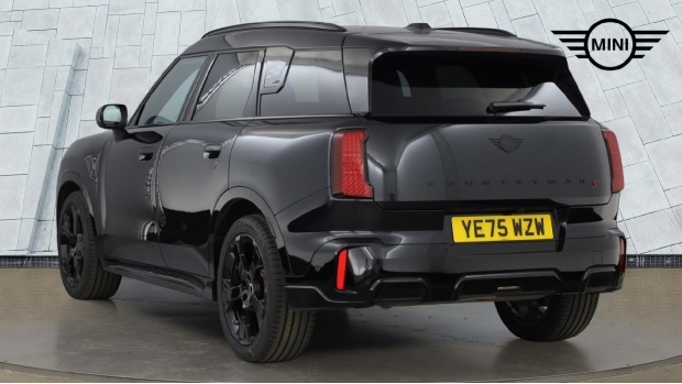 Mini Countryman 2.0S Mhev Sport Dct All4 Euro 6 YE75WZW Black #2